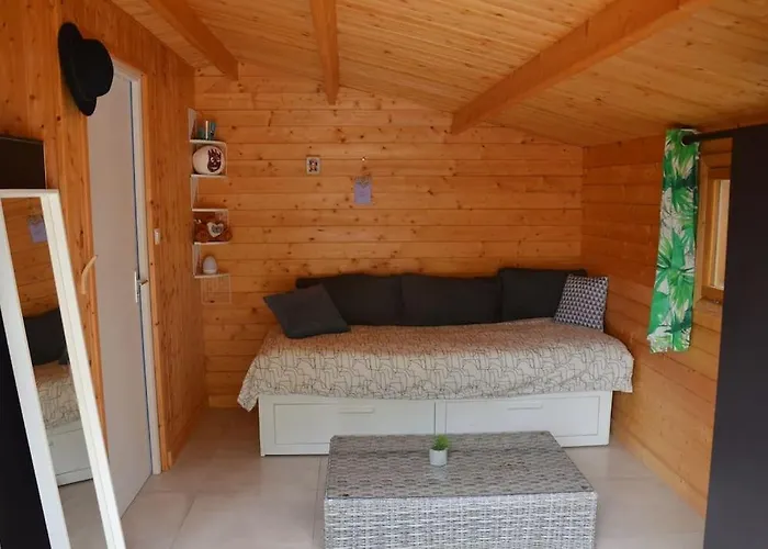 La De Robinson A 500m De La